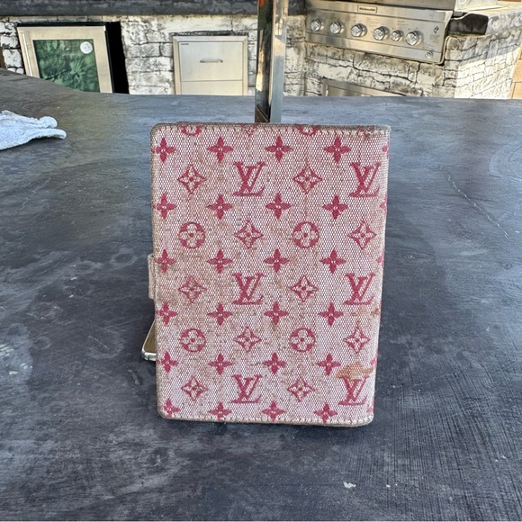 Louis Vuitton Mini Lin Monogram Wallet & Agenda - Picture 10 of 13